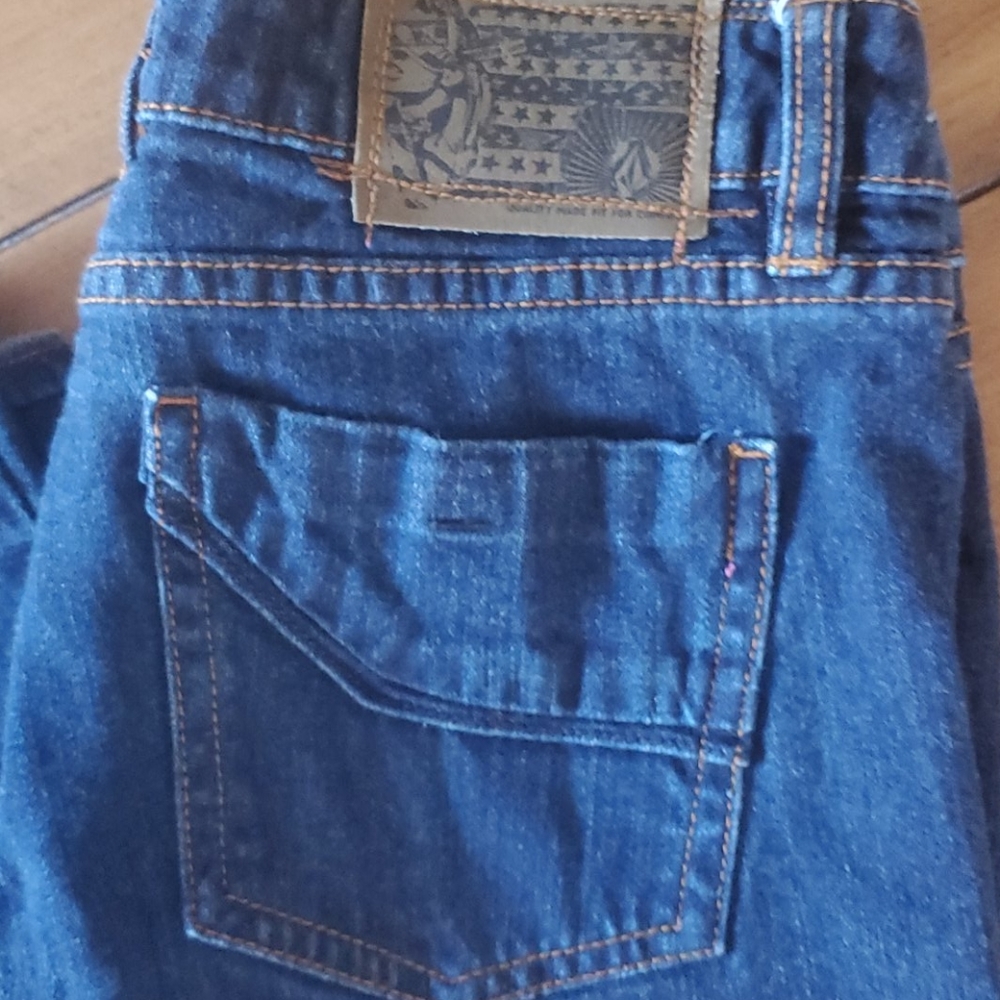 Volcom jean bundle - Picture 6 of 7
